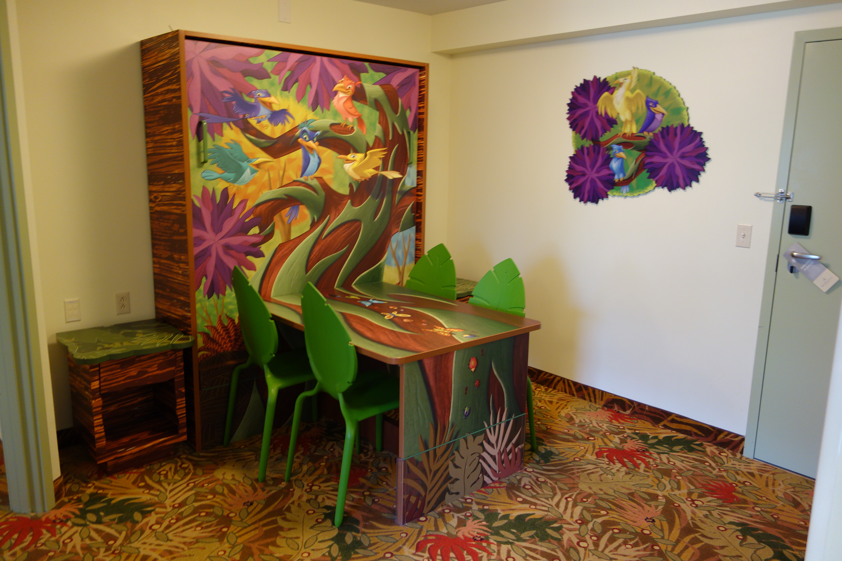 Photo Tour of a Lion King Suite at Disney&#039;s Art of Animation Resort