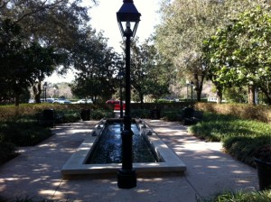 Courtyard-2-Disneys-Port-Orleans-French-Quarter