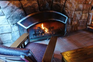 Fireplace Nook Disney's Wilderness Lodge from yourfirstvisit.net (1024x683)