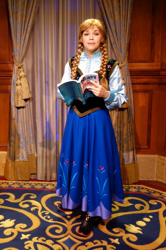 anna frozen disney world