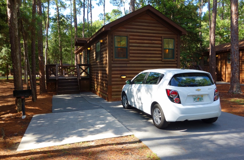 Photo Tour Of A The Living Dining Kitchen Space In A Cabin At Disney S Fort Wilderness Resort Yourfirstvisit Net