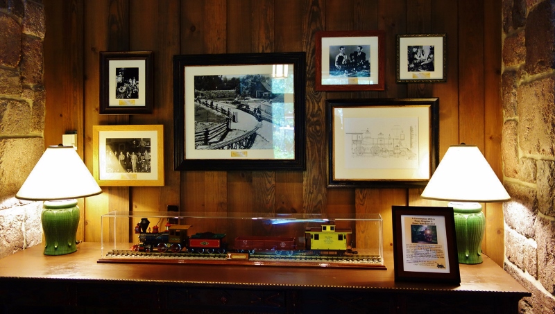 Railroad Mementos at the Villas at the Wilderness Lodge from yourfirstvisit.net