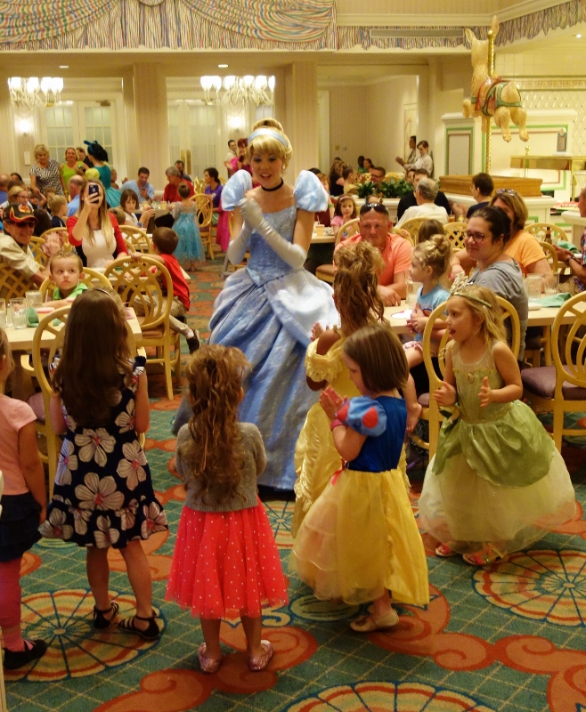 Review Dinner with Cinderella at 1900 Park Fare 