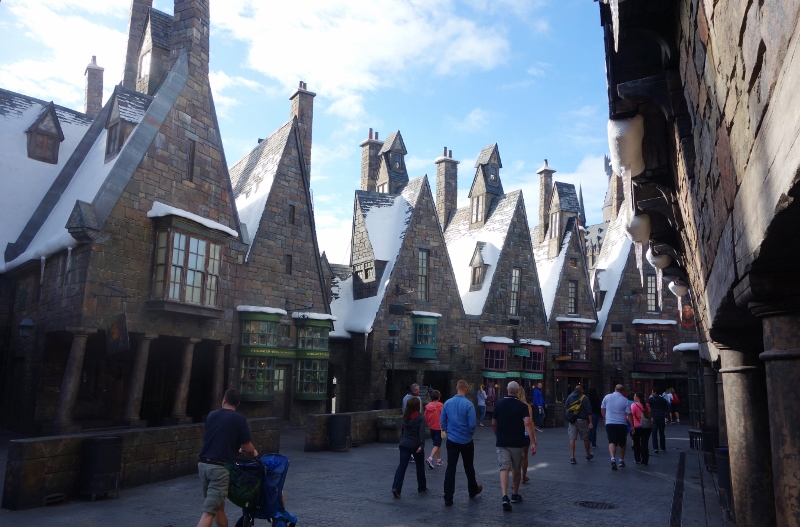 The Wizarding World of Harry Potter - Hogsmeade