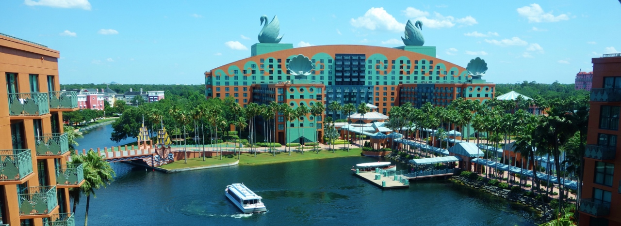Review - The Disney World Swan and Dolphin from yourfirstvisit.net
