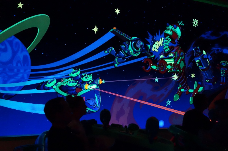 Buzz Lightyear Space Ranger Spin at the Magic Kingdom from yourfirstvisit.net