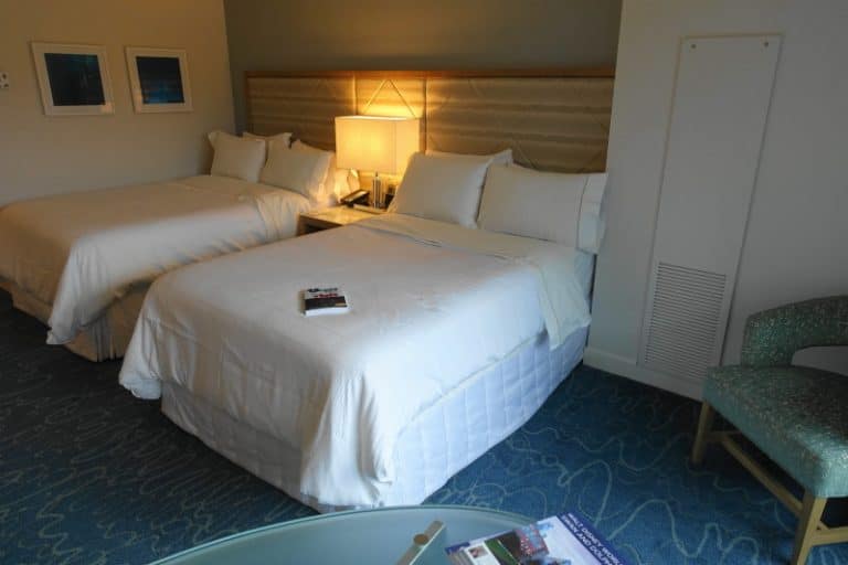 Photo Tour of a Standard Room at the Disney World Dolphin