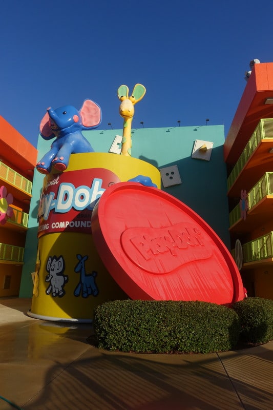 Review Disney's Pop Century Resort