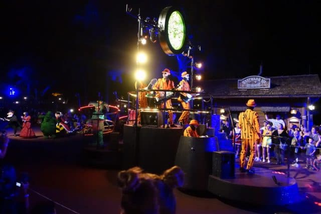 Review: Mickey's Not-So-Scary Halloween Party 2019 - yourfirstvisit.net